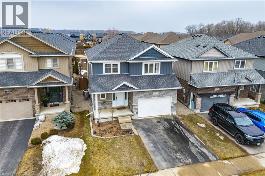 75 WOODBERRY Crescent, Elmira, Ontario, N3B0C5 — Photo 2