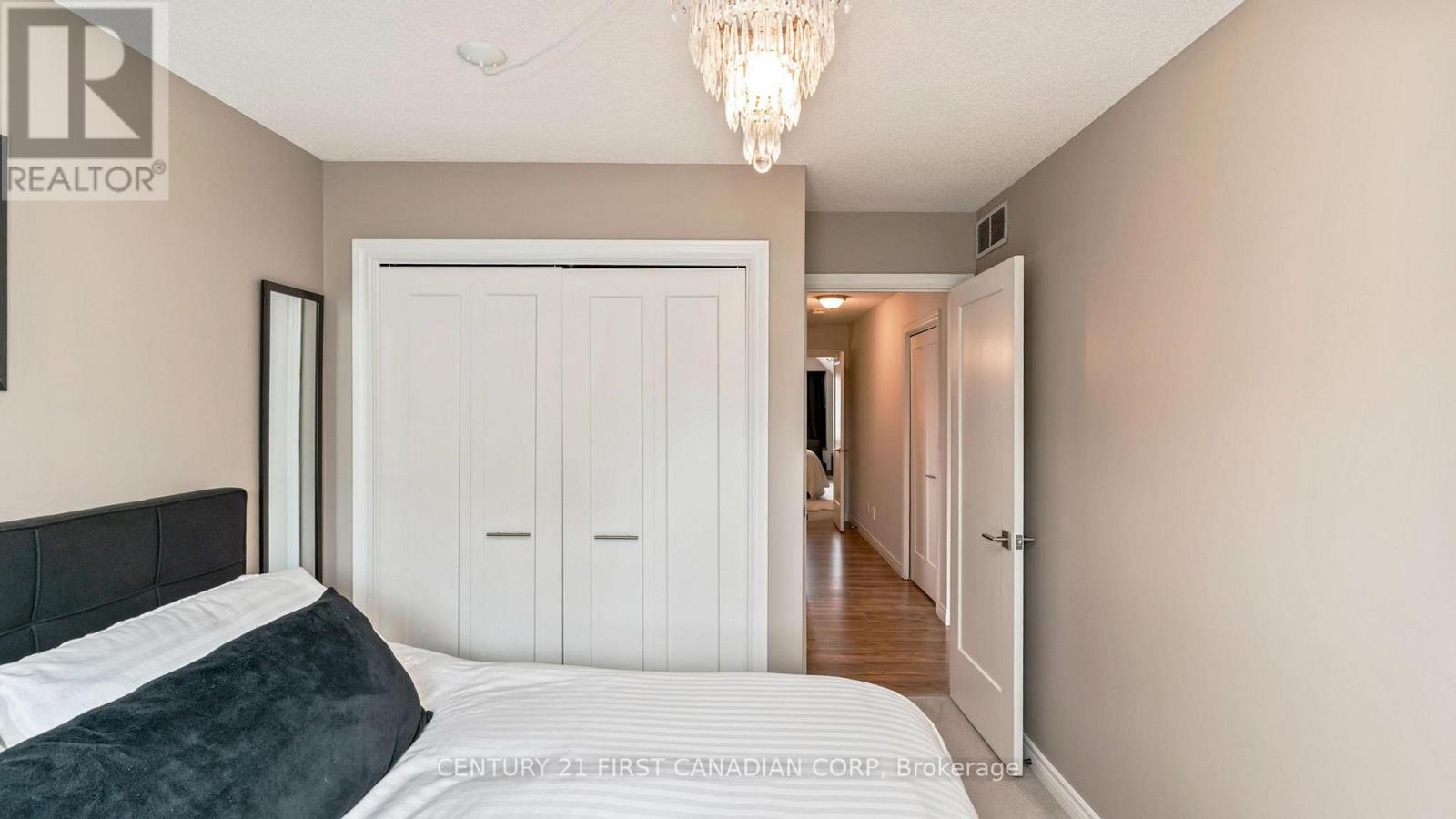 135 AMBLESIDE DRIVE Property Photo