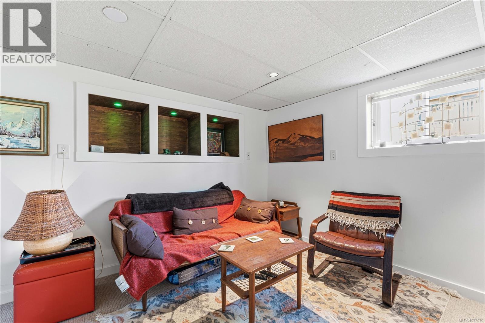 245 SABISTON ST - 31