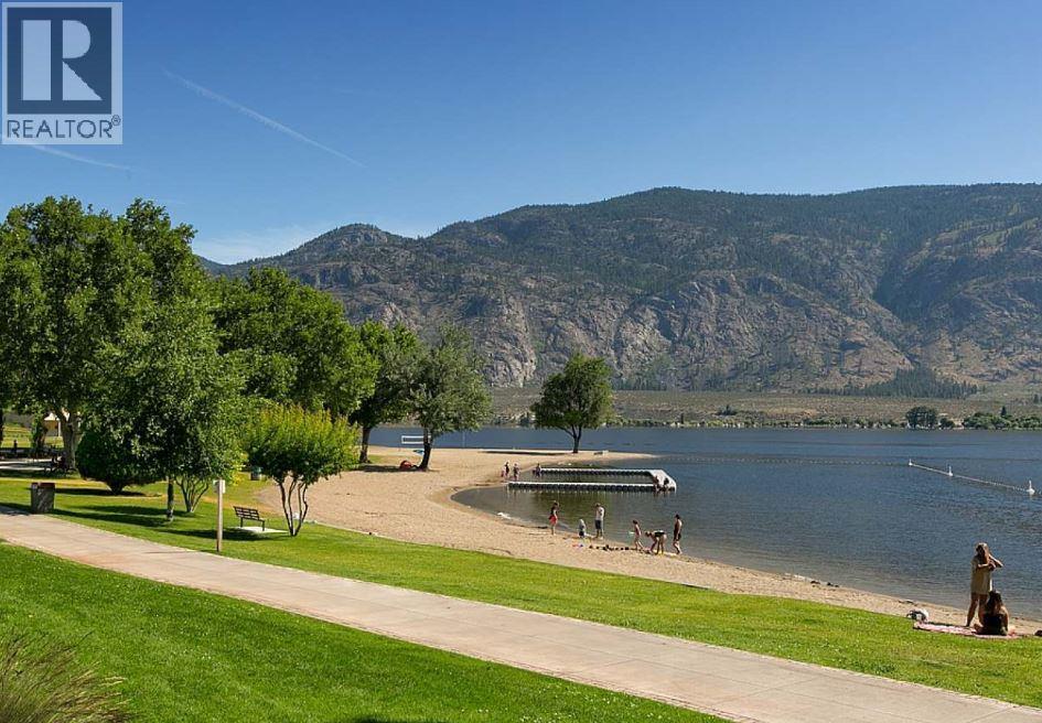 15 Park Place Unit# 407, Osoyoos
