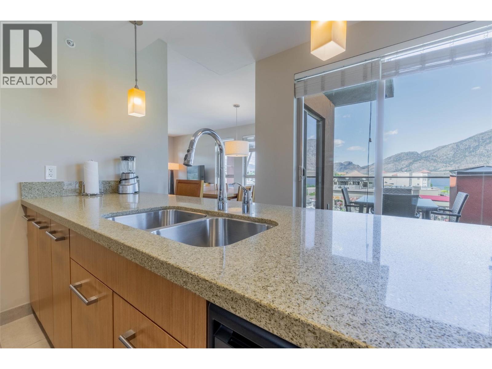 15 Park Place Unit# 407, Osoyoos