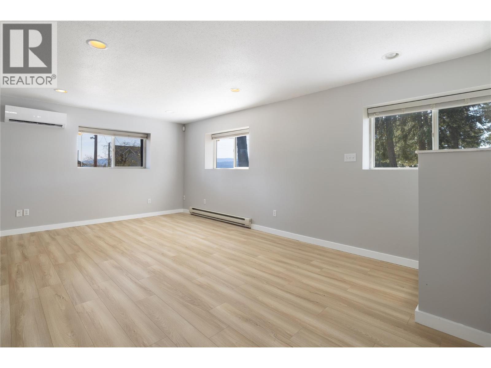 107 Crown Crescent, Vernon