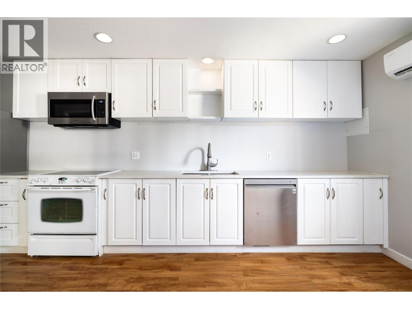 107 Crown Crescent, Vernon