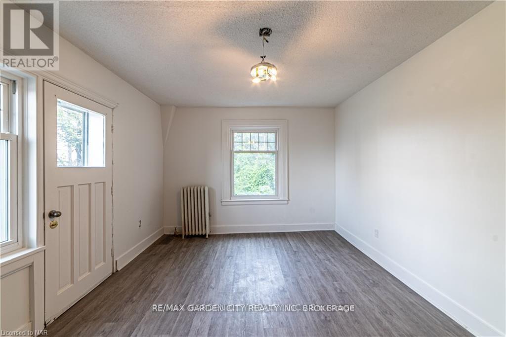 68 ARKLEDUN AVENUE - 13