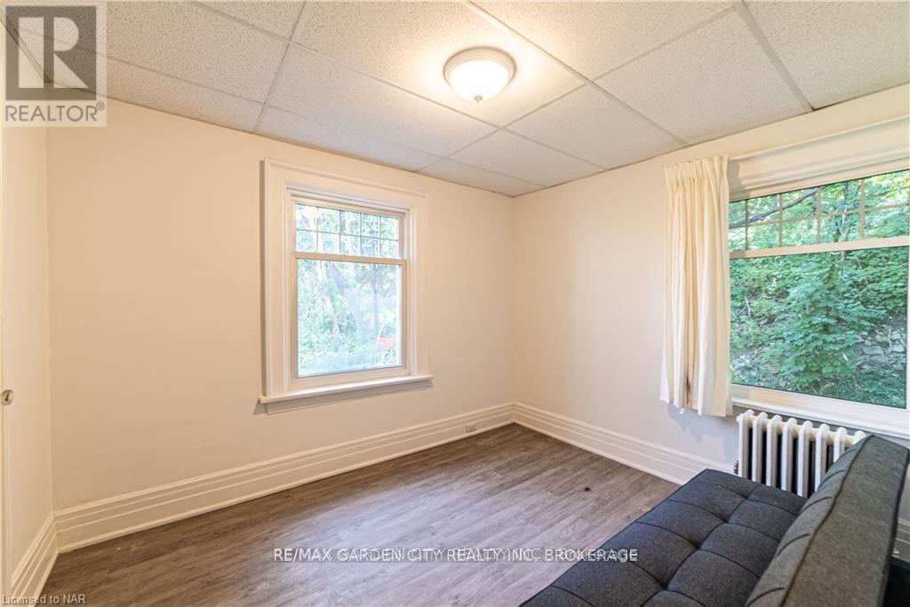 68 ARKLEDUN AVENUE - 6