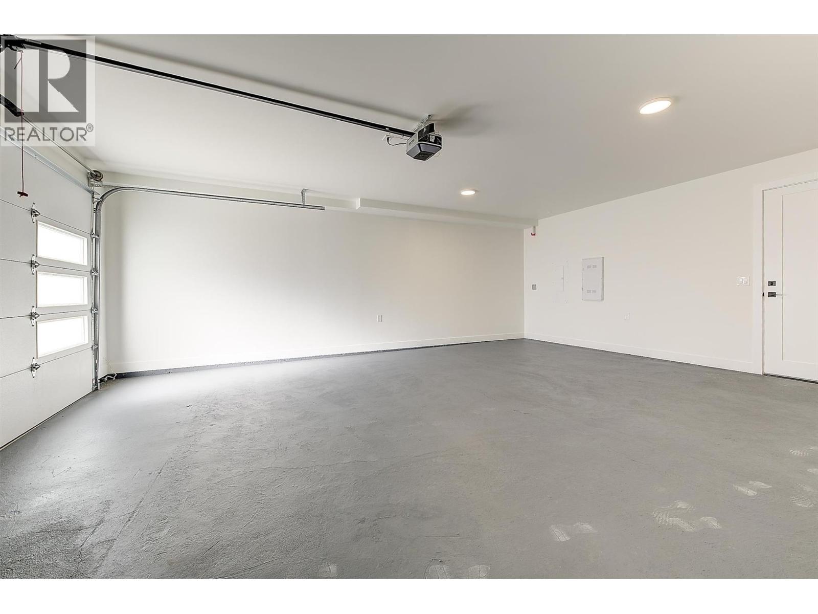 3590 Redecopp Road Unit# 4, Lake Country