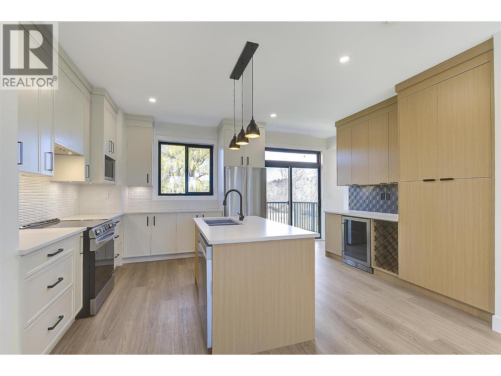 3590 Redecopp Road Unit# 4, Lake Country