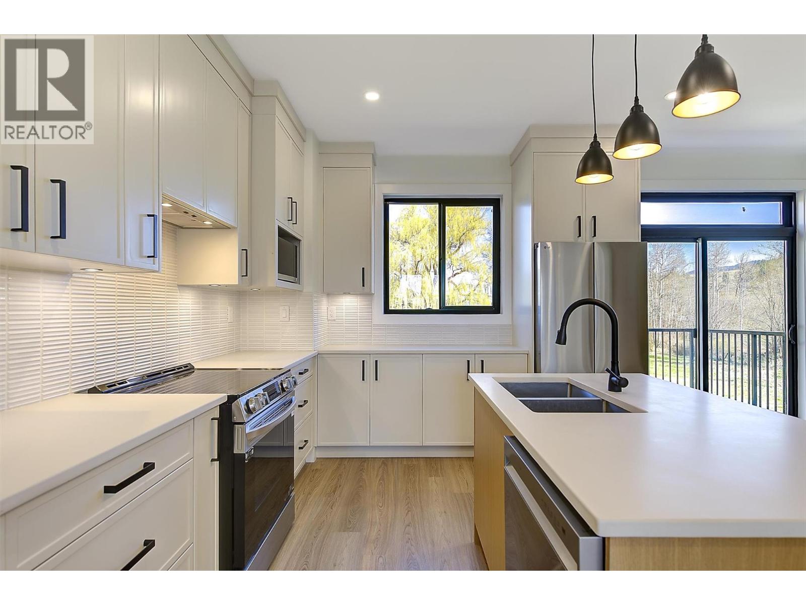 3590 Redecopp Road Unit# 4, Lake Country