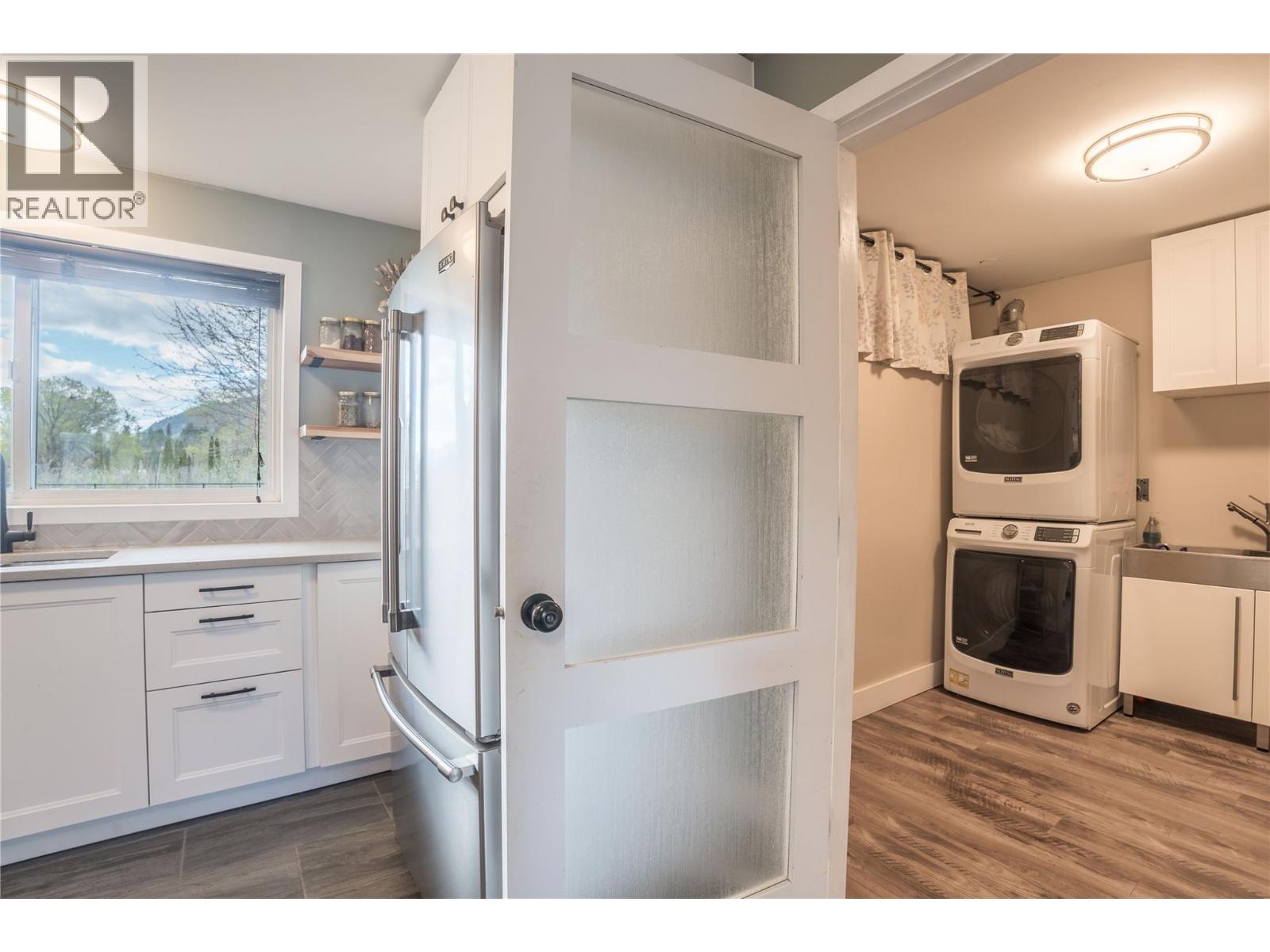 2513 Juniper Street, Summerland