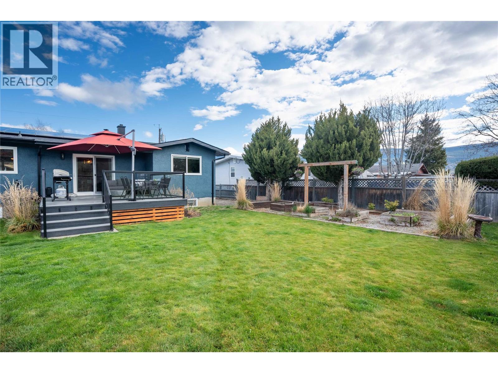 2513 Juniper Street, Summerland