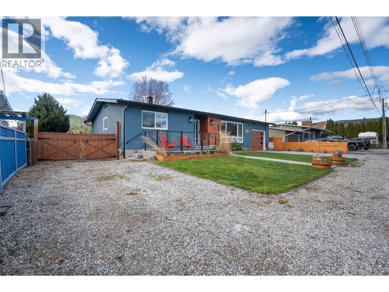 2513 Juniper Street, Summerland