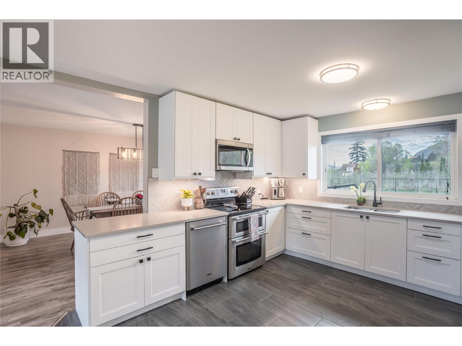 2513 Juniper Street, Summerland