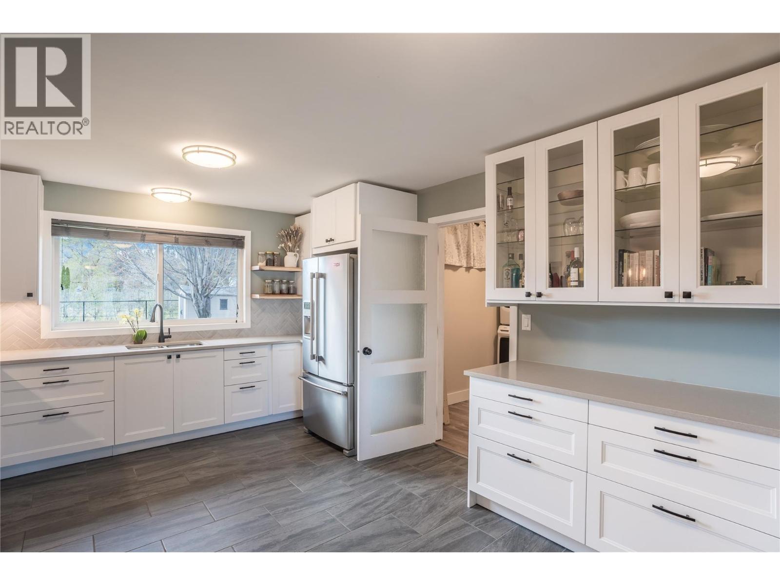 2513 Juniper Street, Summerland