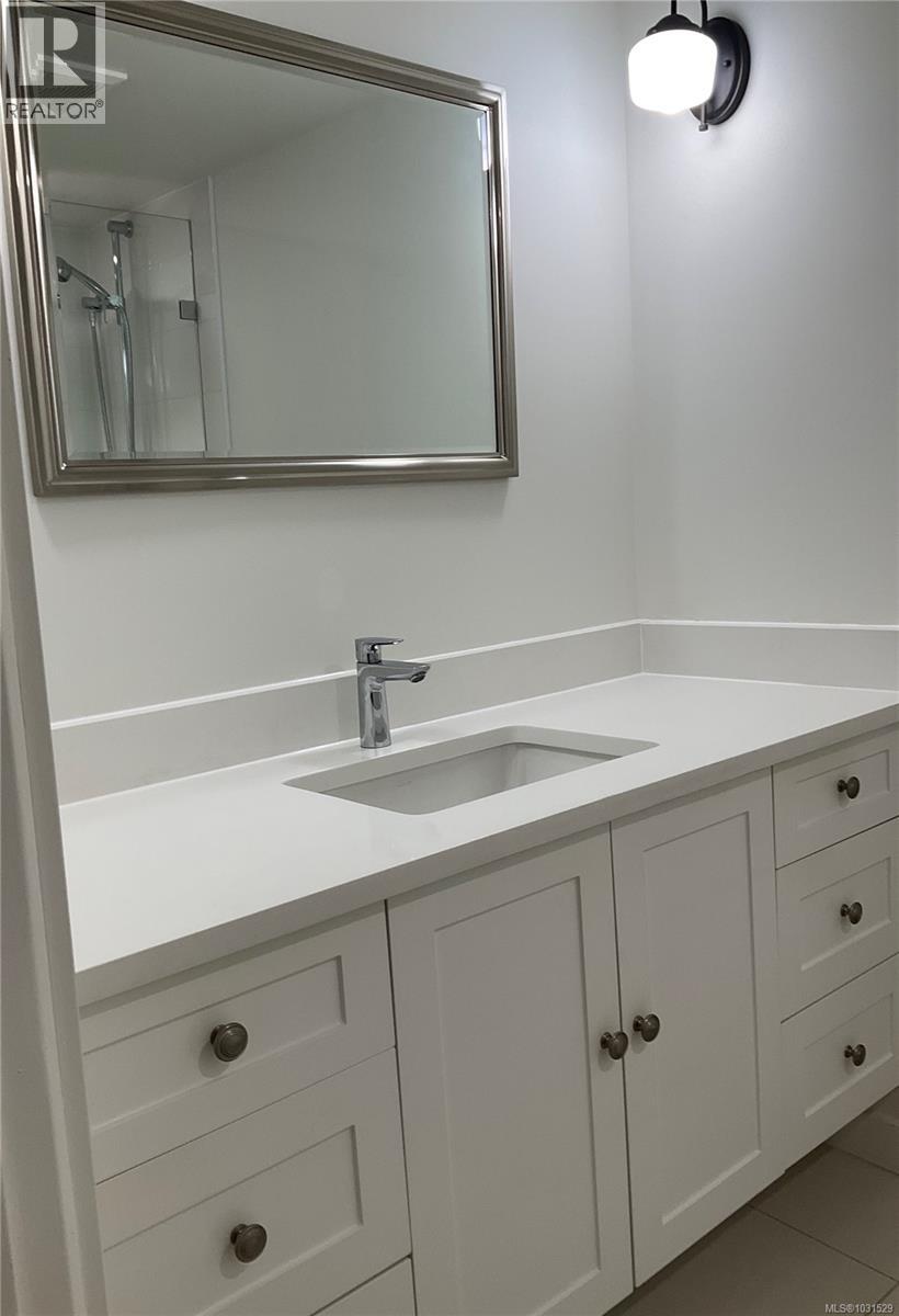 #114 2100 GRANITE ST - 24