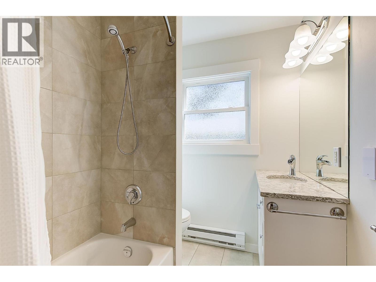 645 Francis Avenue, Kelowna