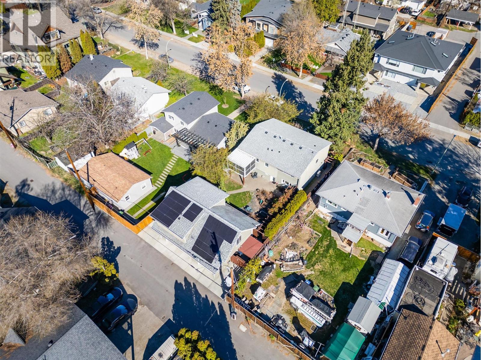 645 Francis Avenue - 4