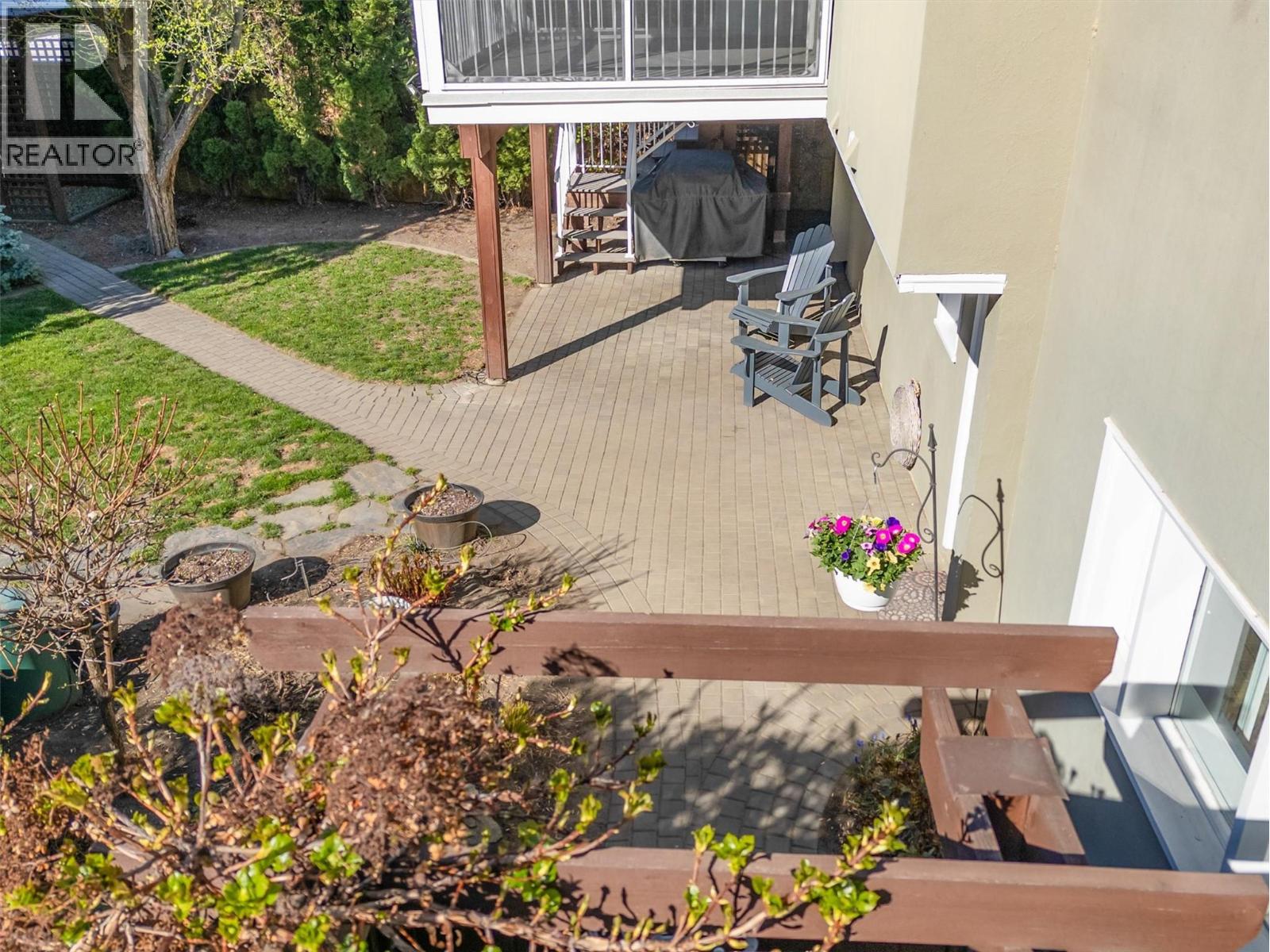 645 Francis Avenue, Kelowna