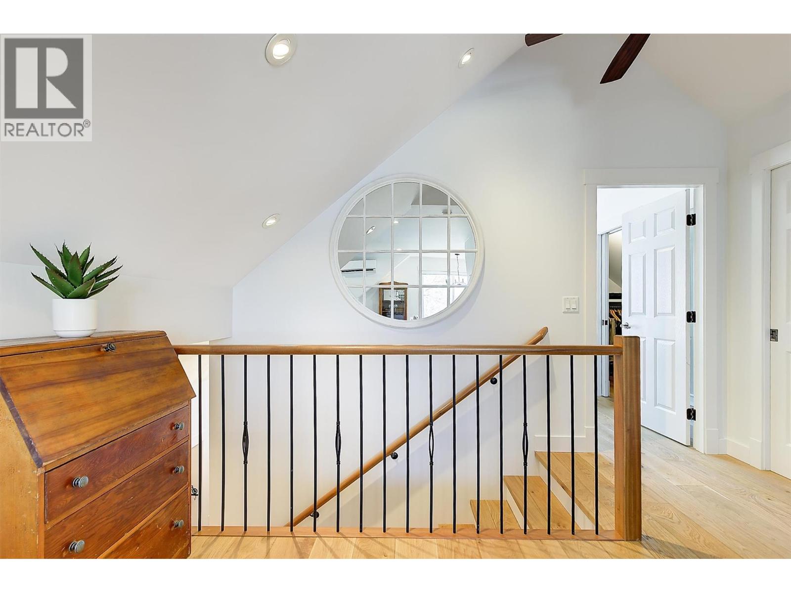 645 Francis Avenue, Kelowna