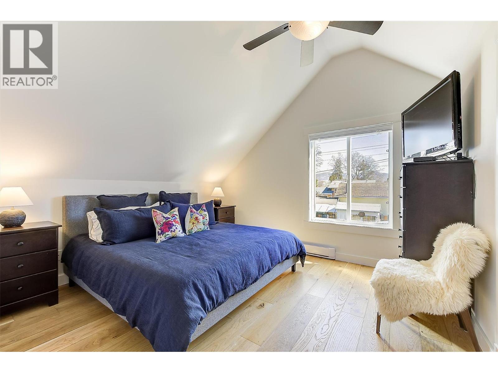645 Francis Avenue - 79