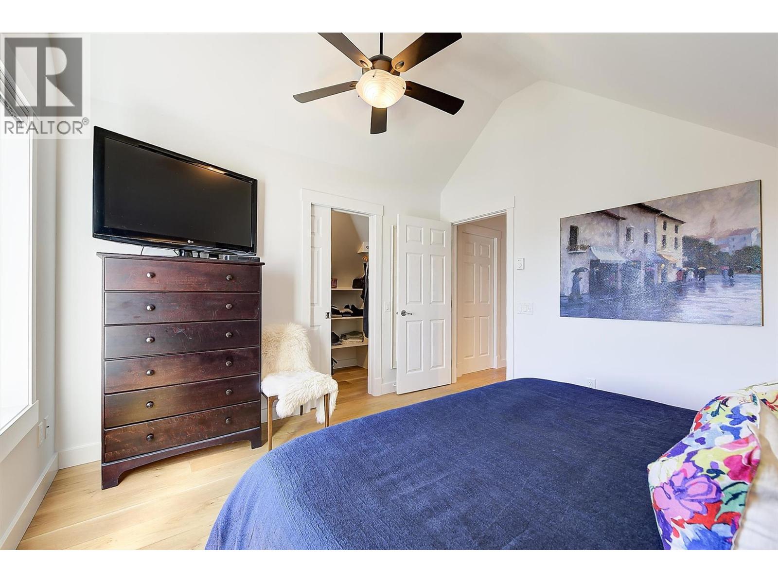 645 Francis Avenue - 81