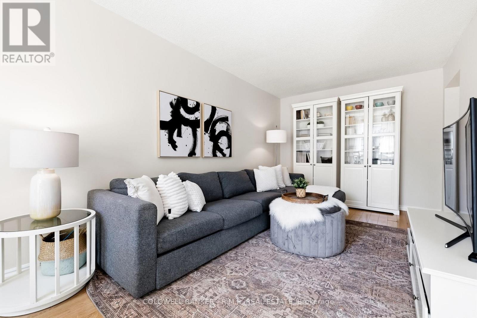 #12 811 WILSON ROAD N - 15