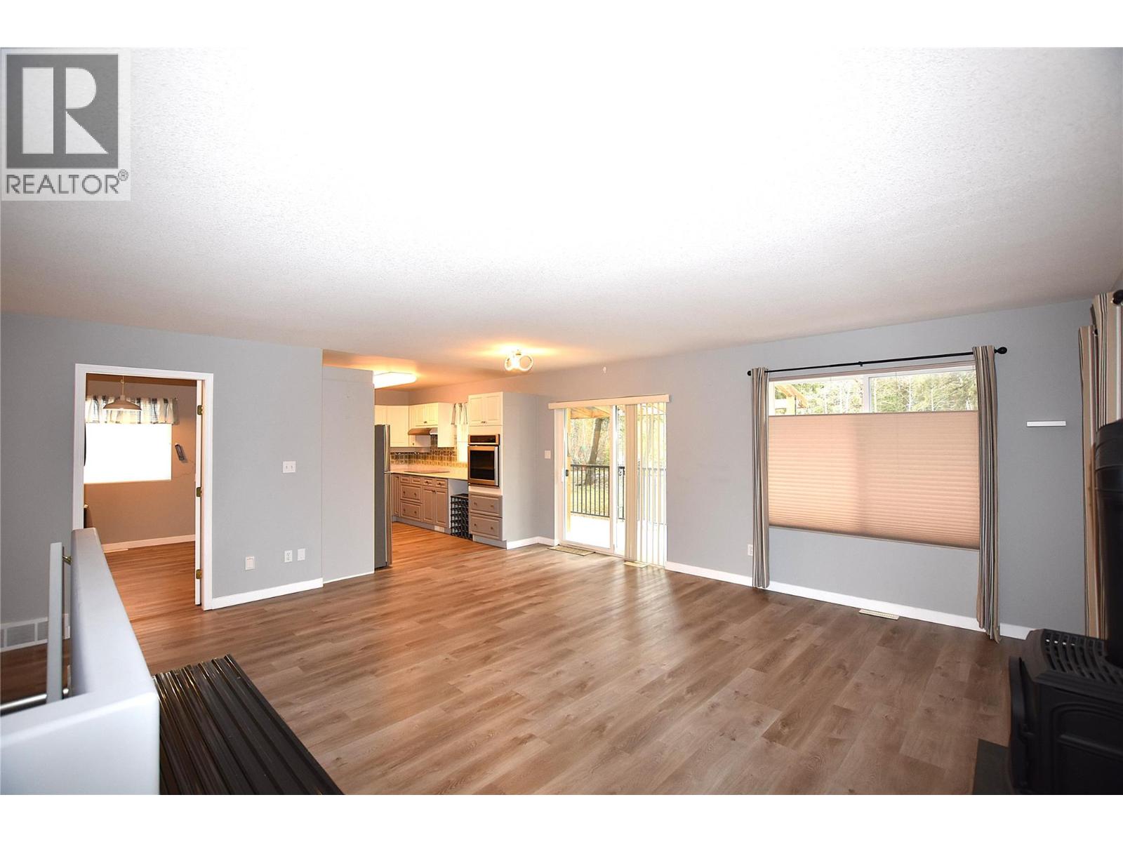 145 Falcon Avenue, Vernon