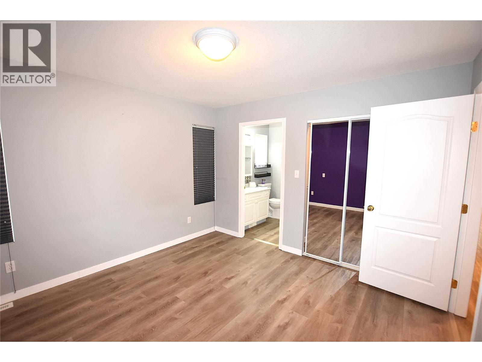 145 Falcon Avenue - 29