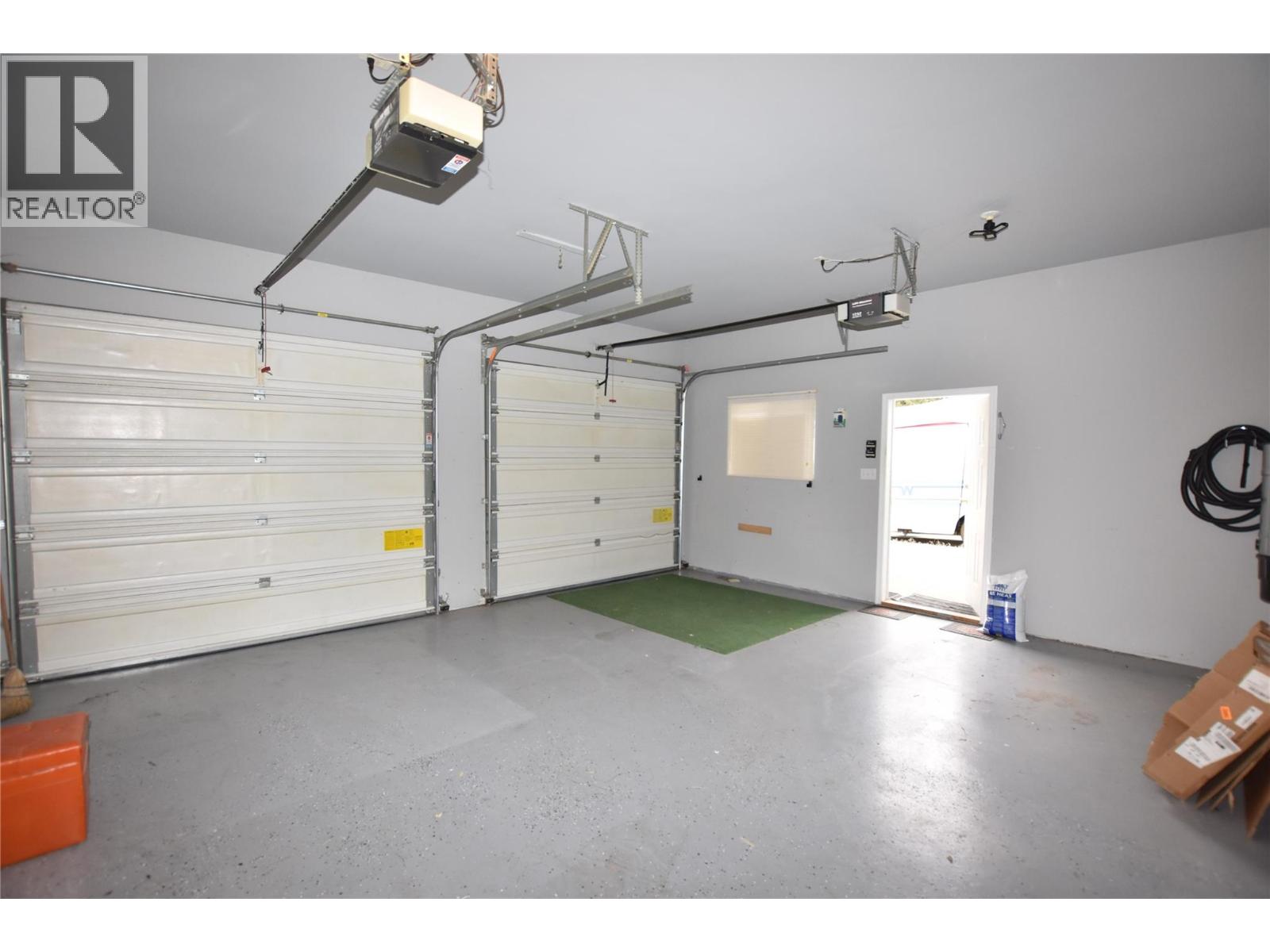 145 Falcon Avenue, Vernon