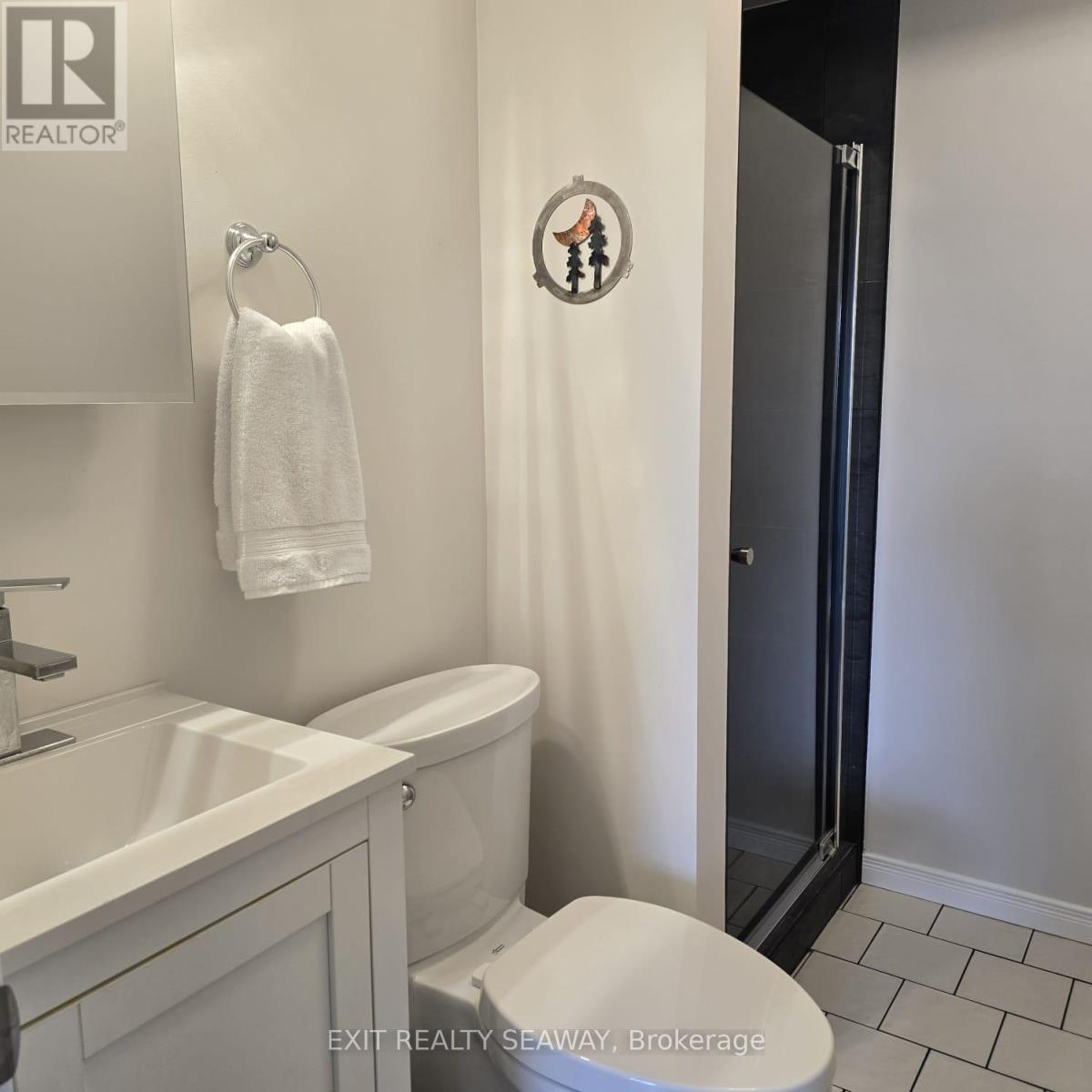 Main Bath