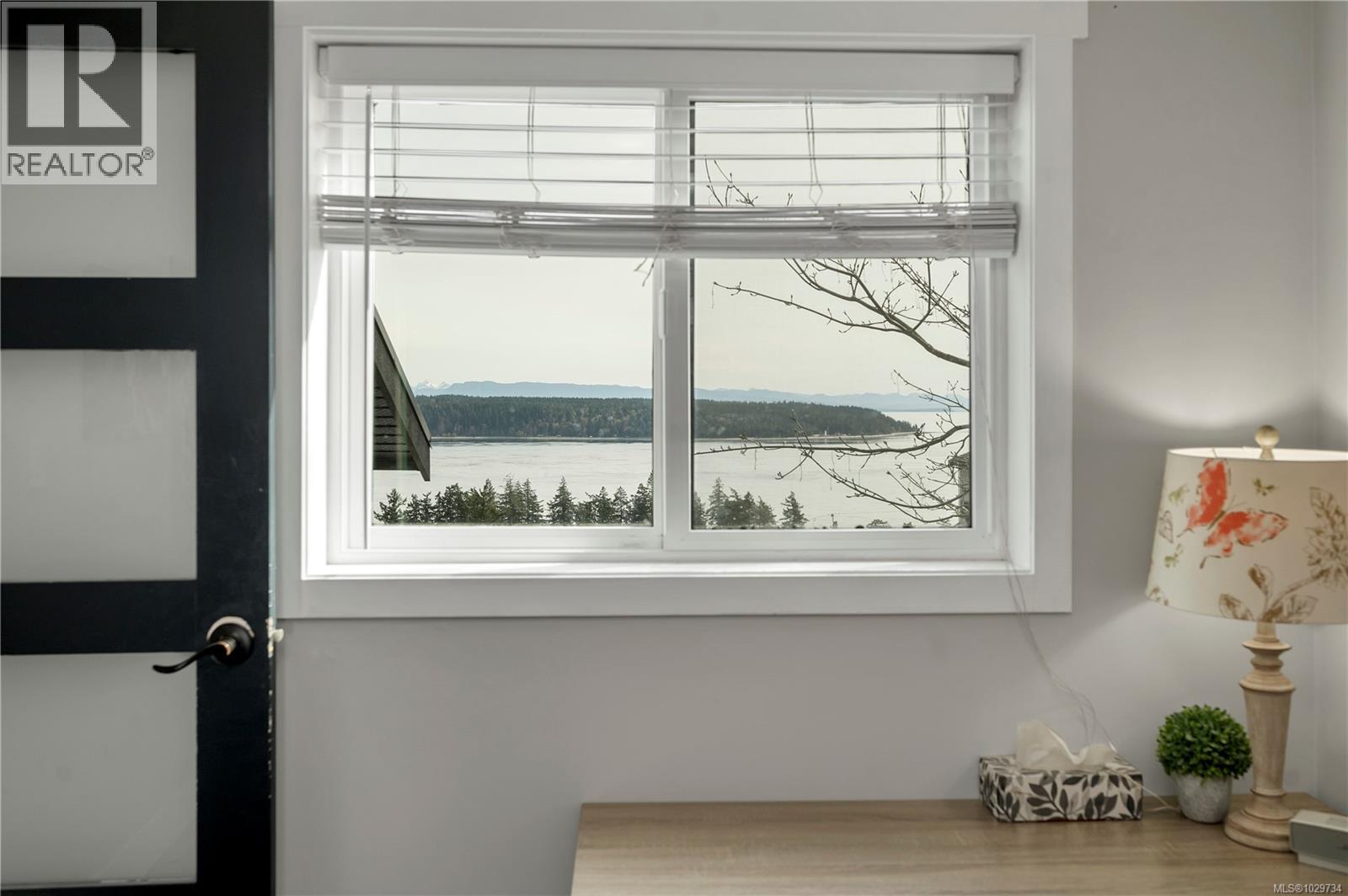 241 Alder St S - 32