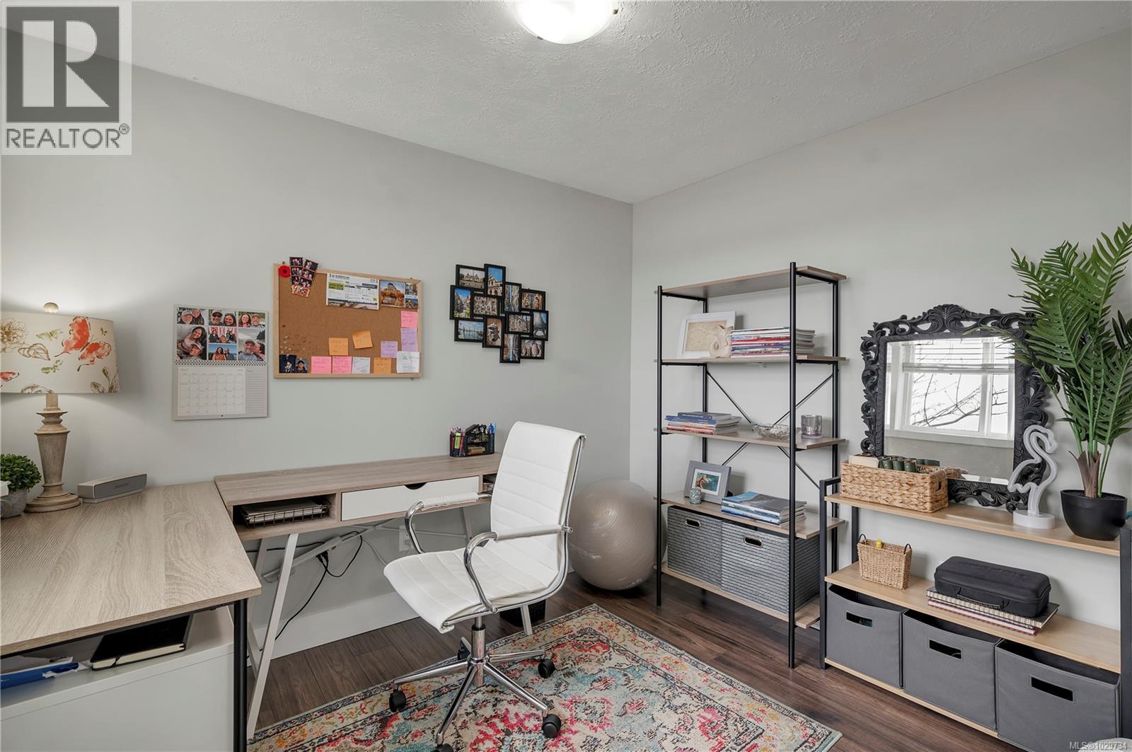 241 Alder St S - 31