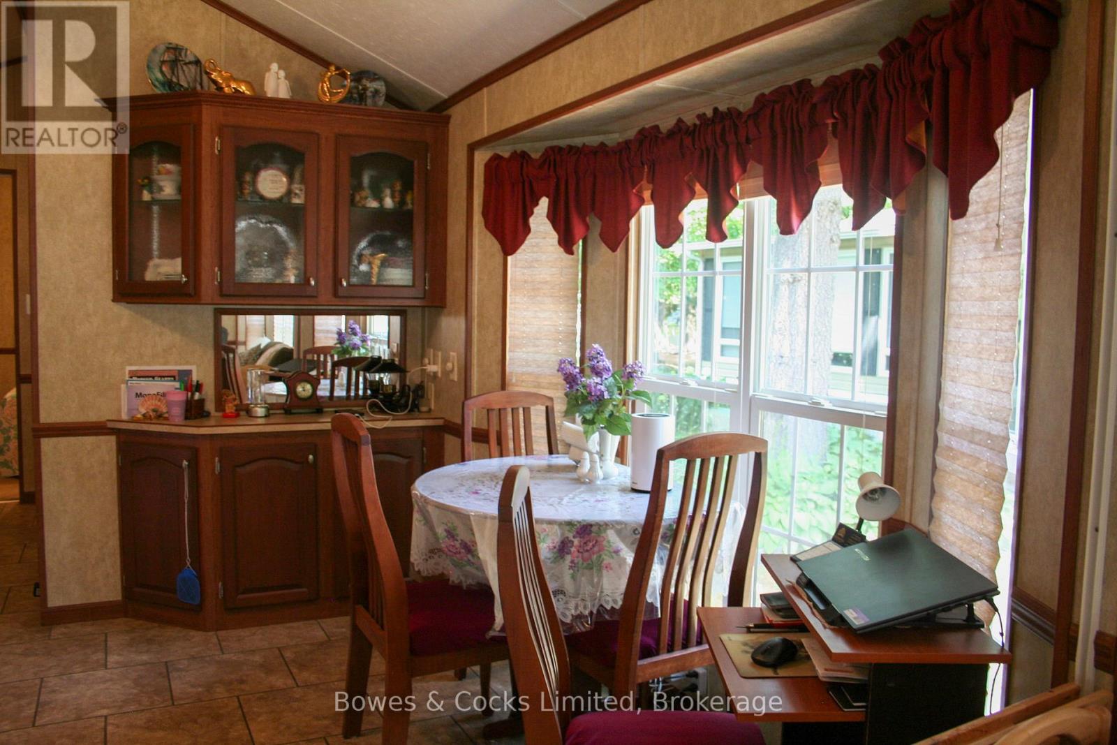 2 ROCKHAVEN-PIONEER POINT — photo 22