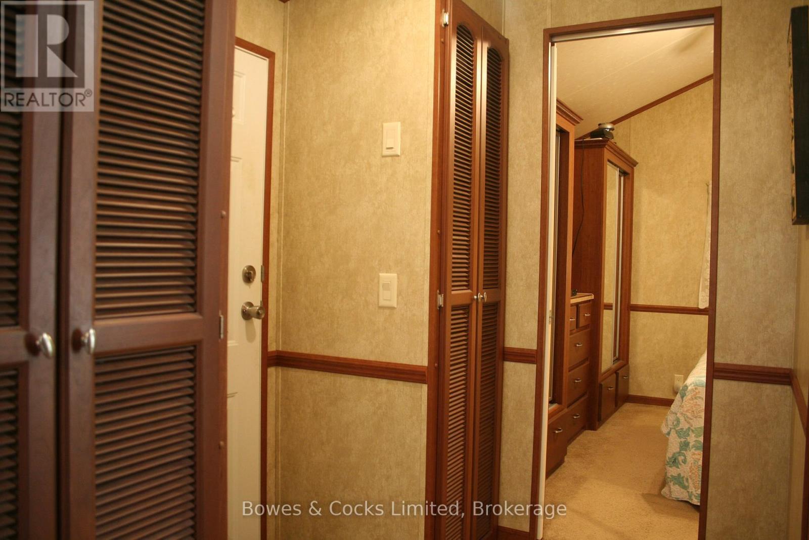 2 ROCKHAVEN-PIONEER POINT — photo 23