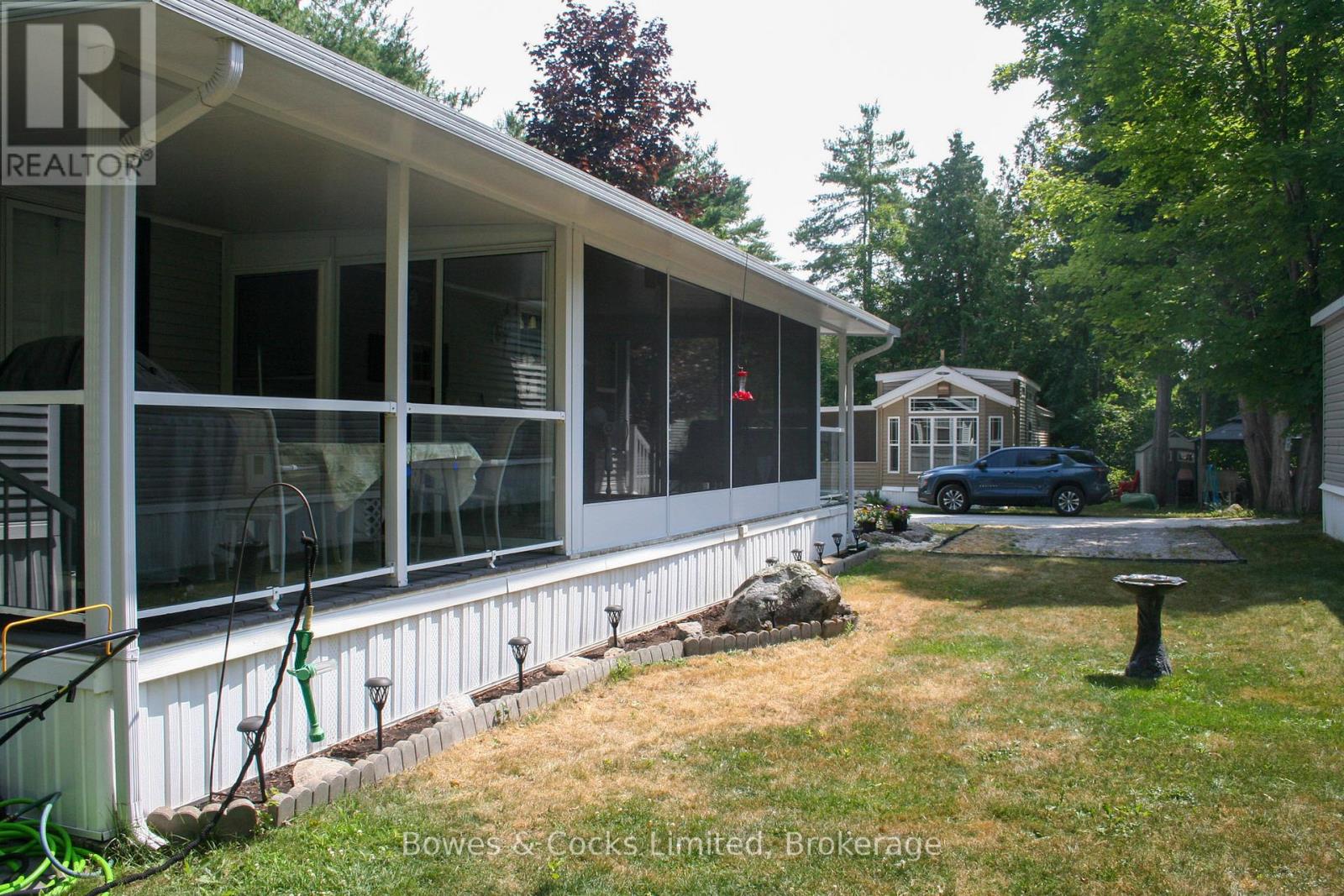 2 ROCKHAVEN-PIONEER POINT — photo 34