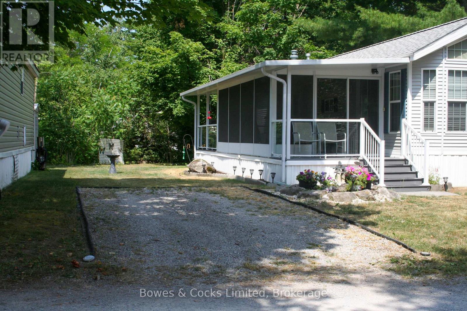 2 ROCKHAVEN-PIONEER POINT — photo 37