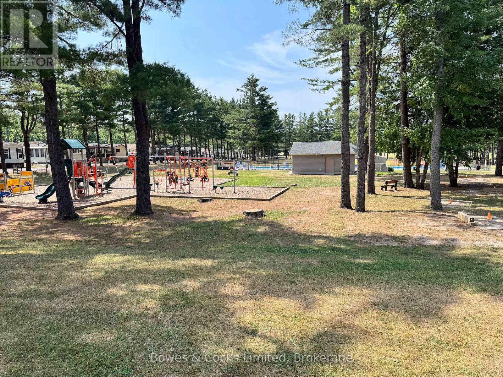 2 ROCKHAVEN-PIONEER POINT — photo 48