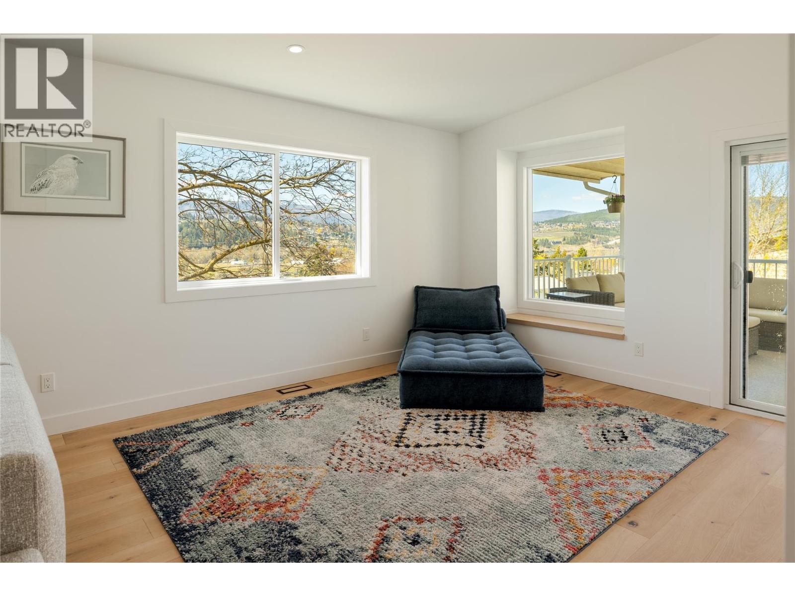 10942 Russell Road, Lake Country