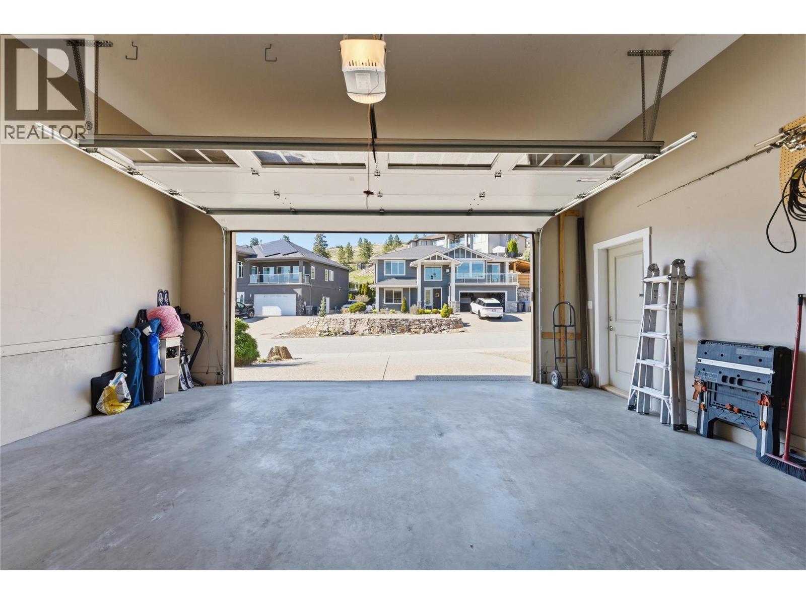 2579 Sylvia Road, Lake Country