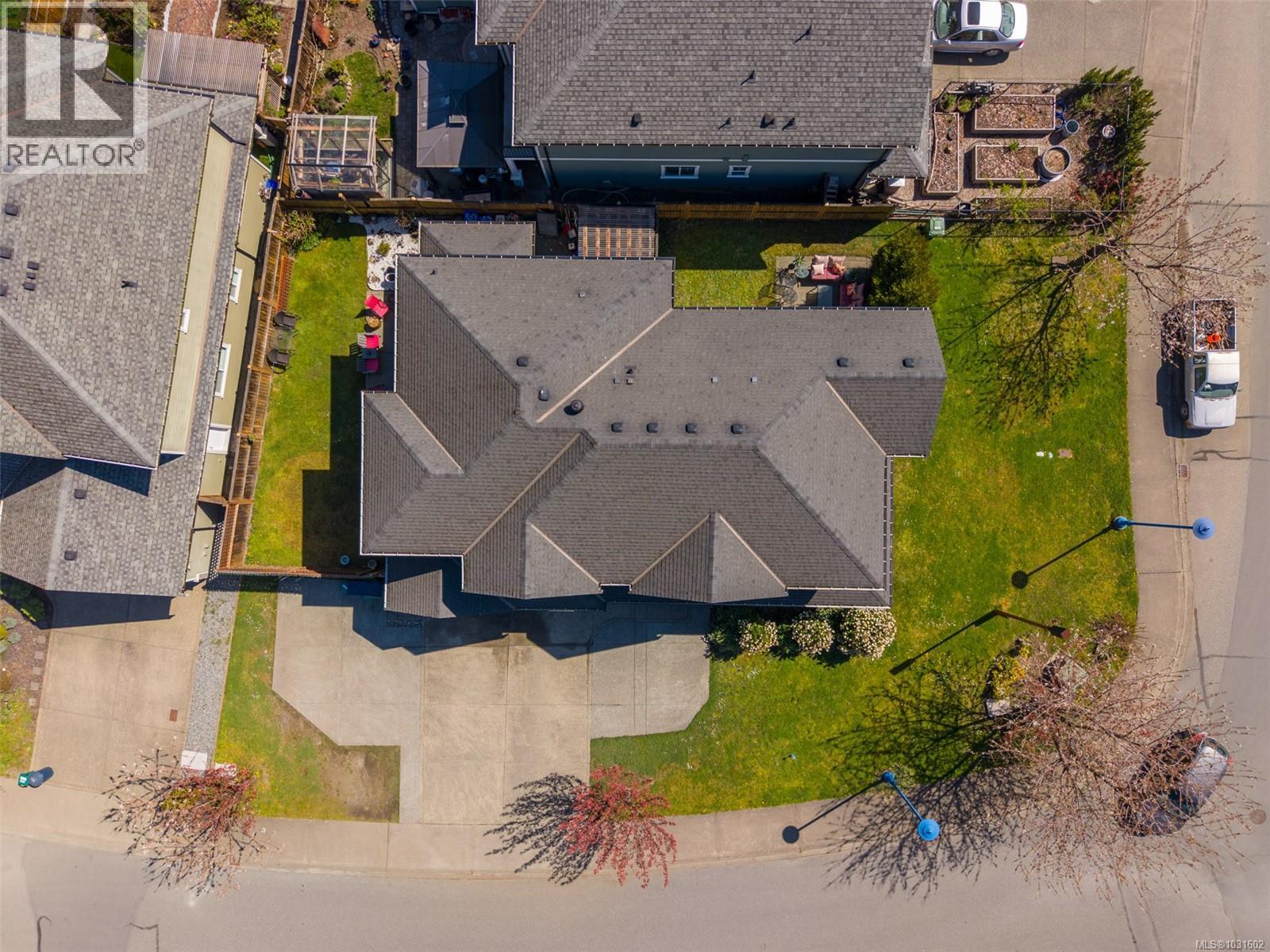  2798 Lakeshore Place, Langford