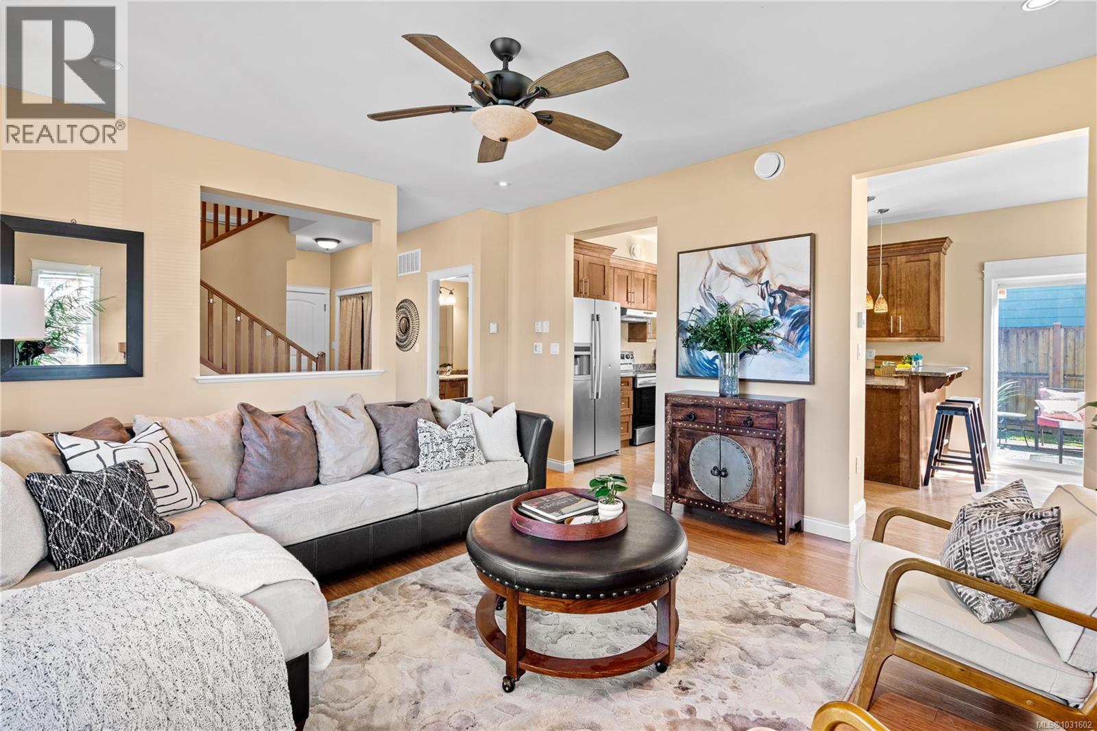  2798 Lakeshore Place, Langford