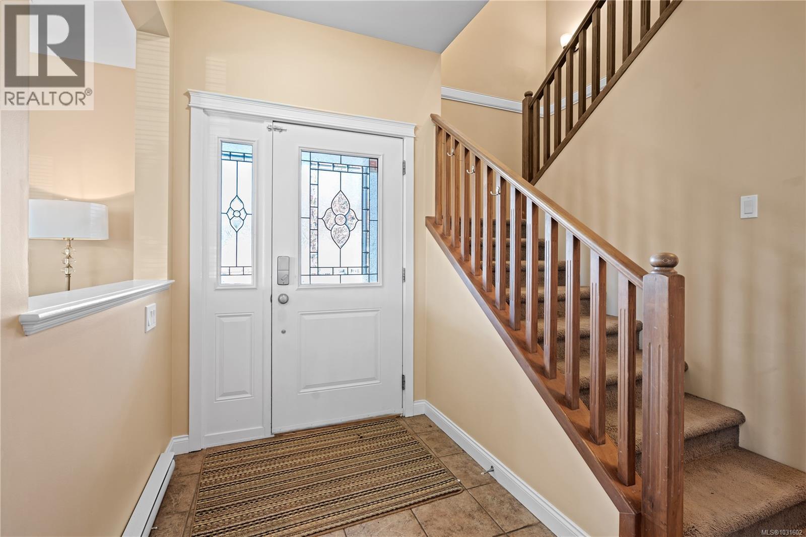  2798 Lakeshore Place, Langford