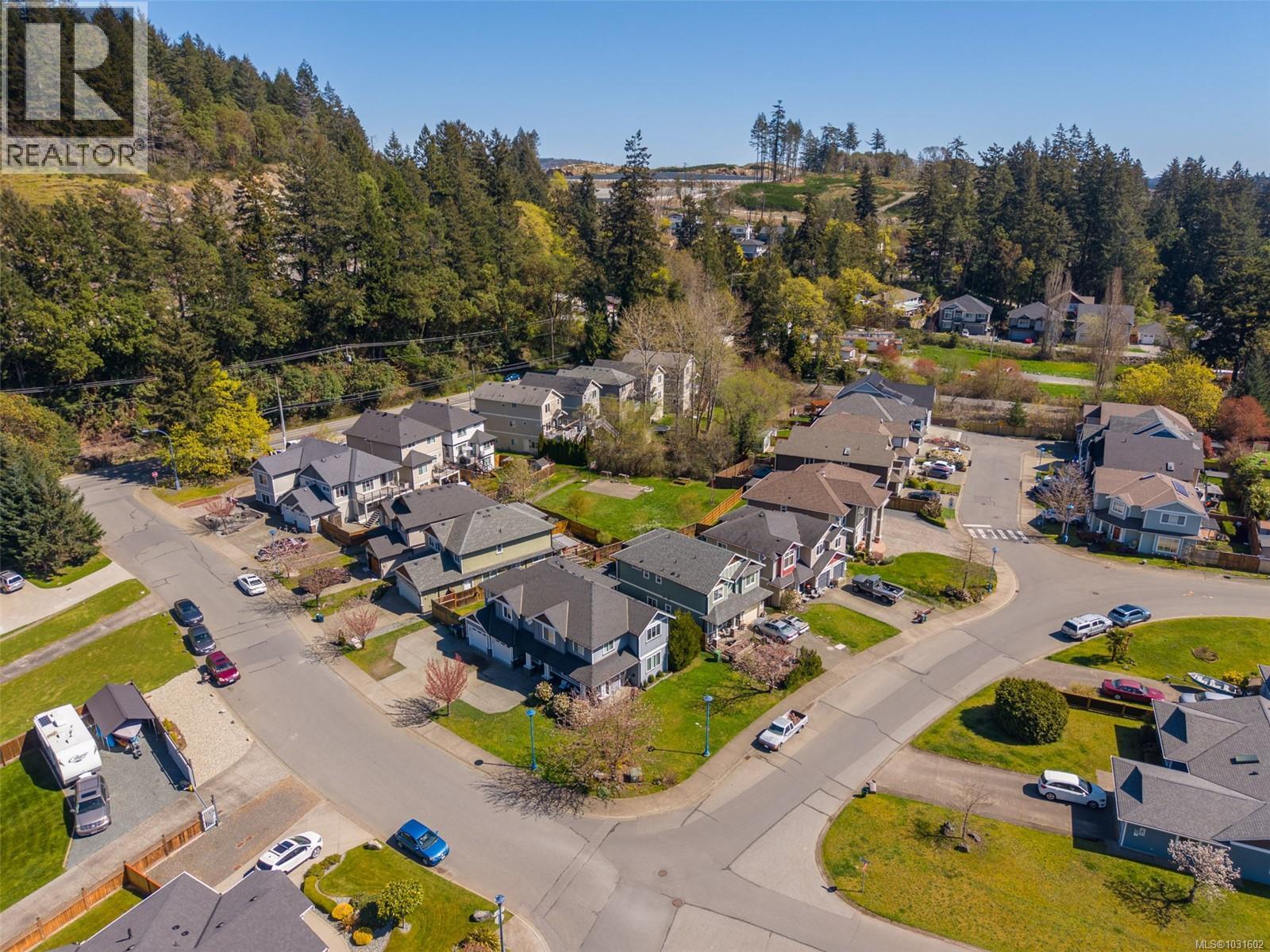  2798 Lakeshore Place, Langford