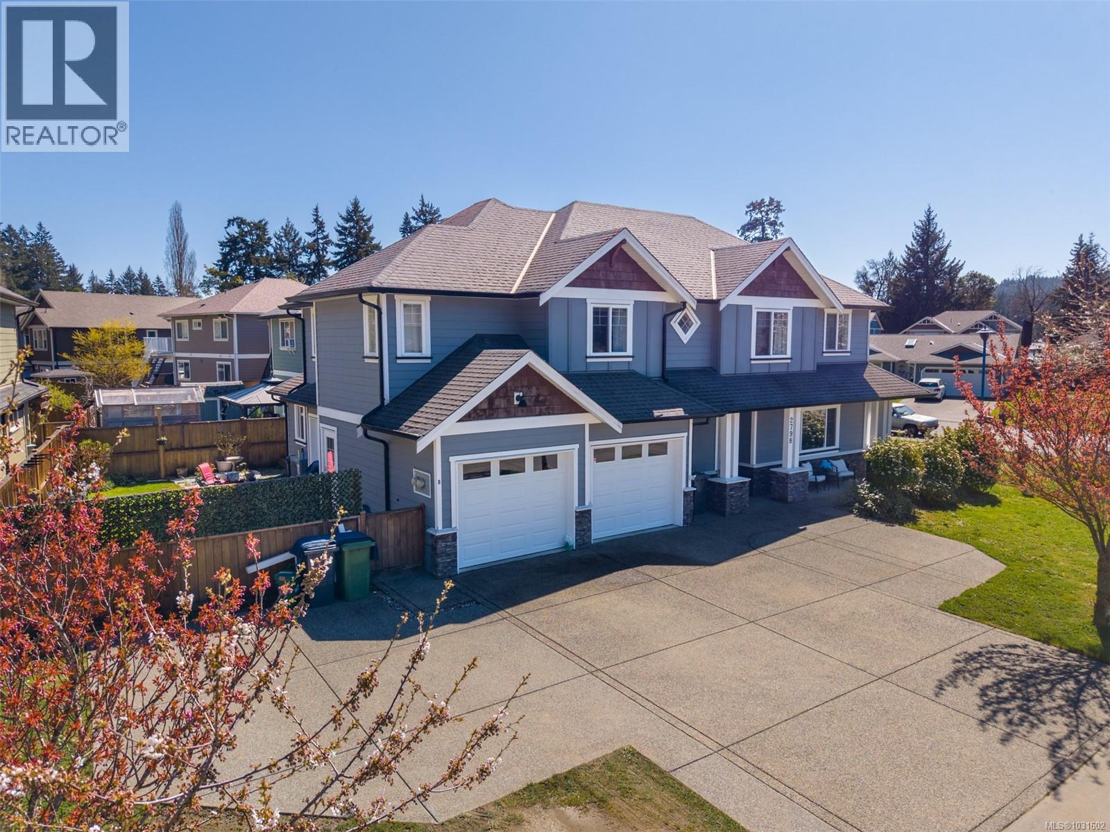  2798 Lakeshore Place, Langford