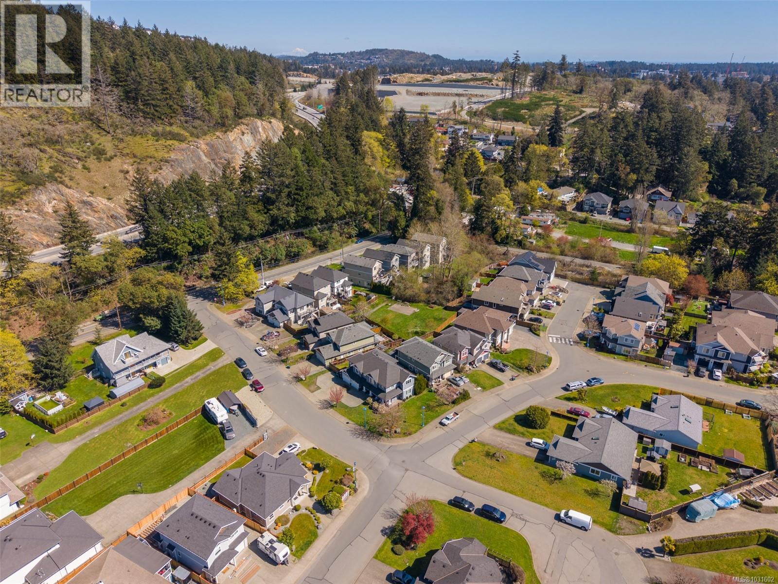  2798 Lakeshore Place, Langford