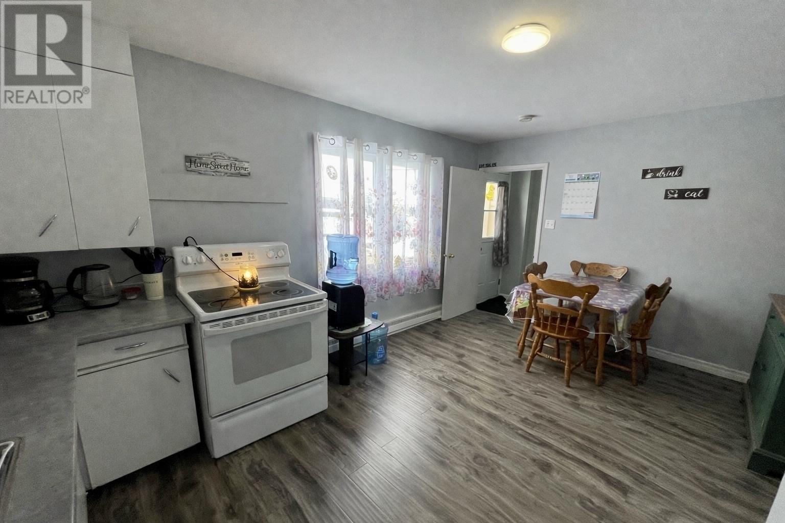 44 Adams Avenue — photo 6