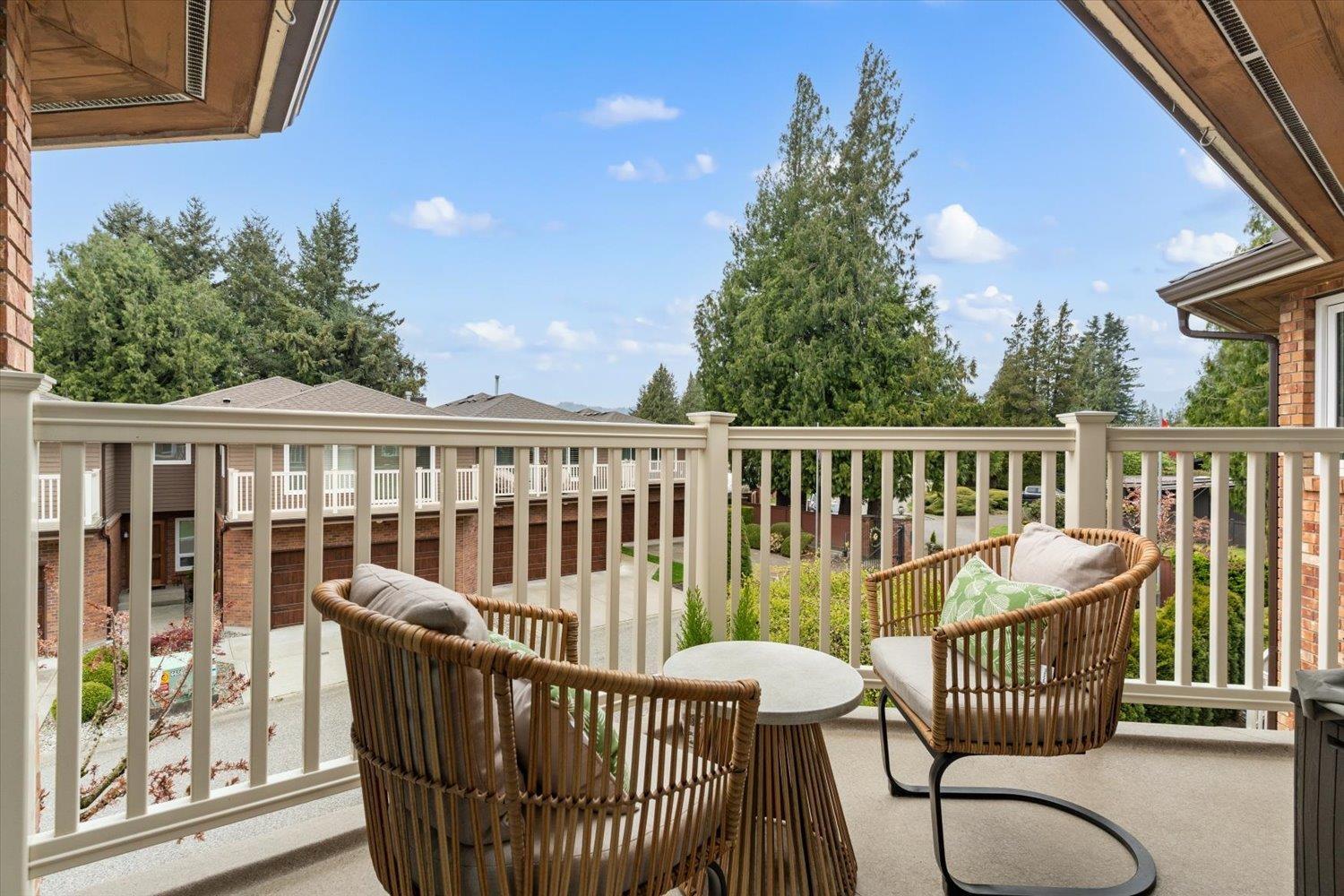 201 7001 EDEN DRIVE, Sardis West Vedder, Chilliwack