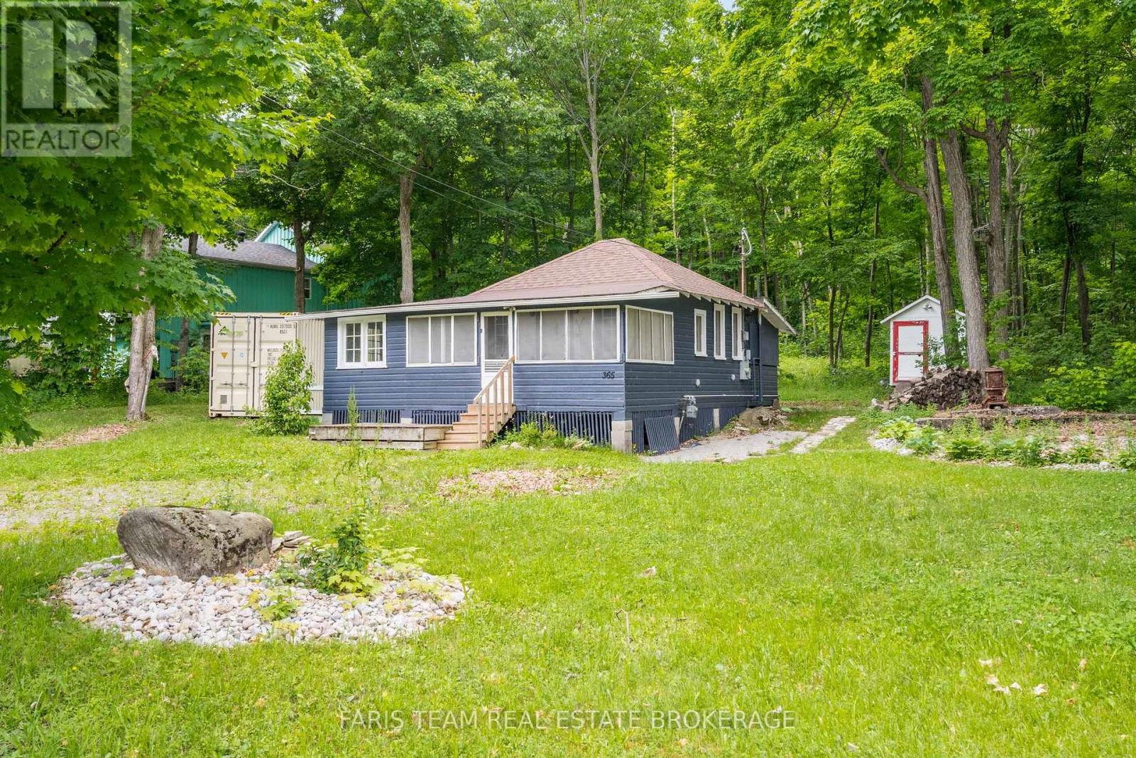 365 ROBINS POINT ROAD - 1
