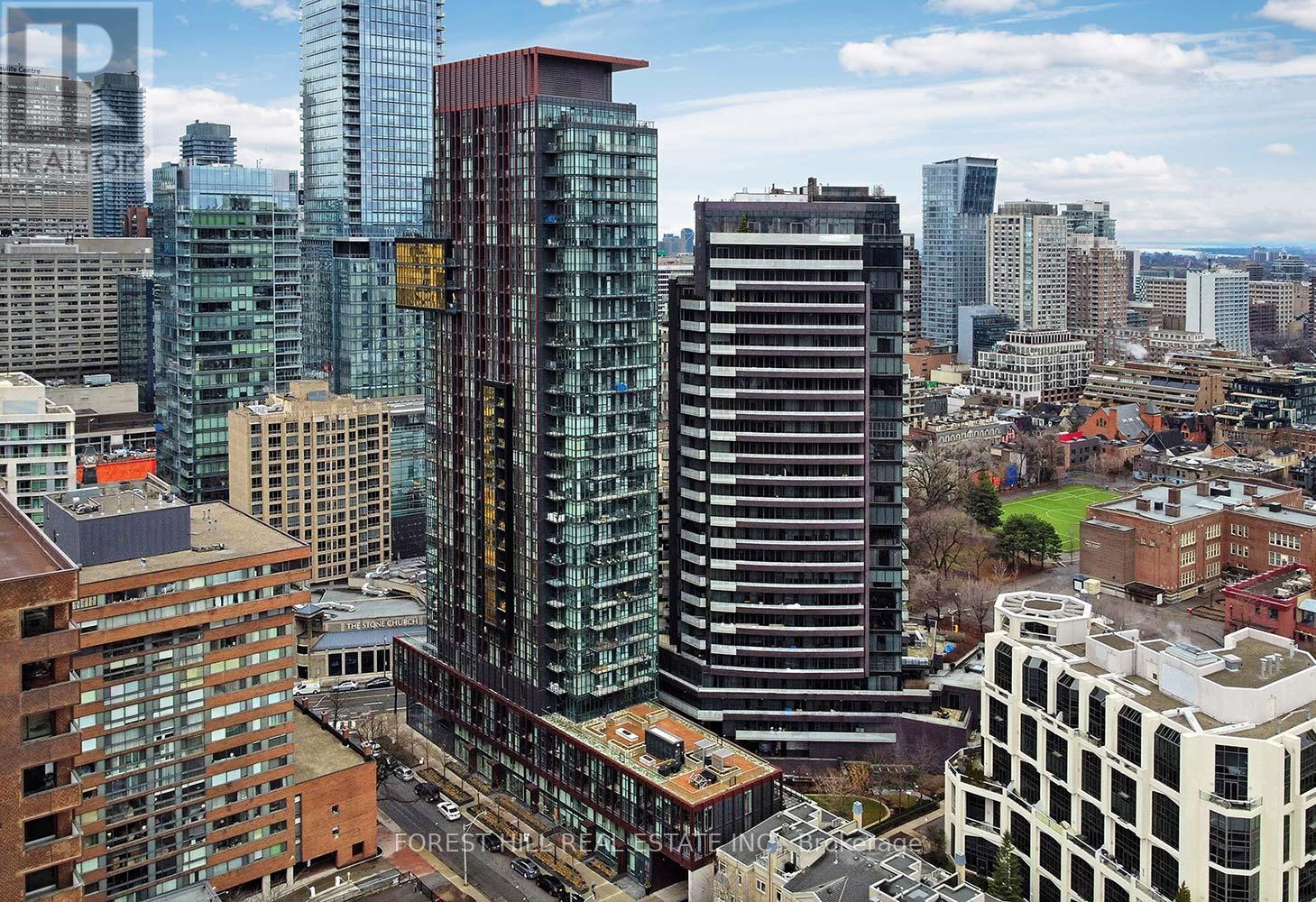 Listing photo of 2407 - 32 DAVENPORT ROAD