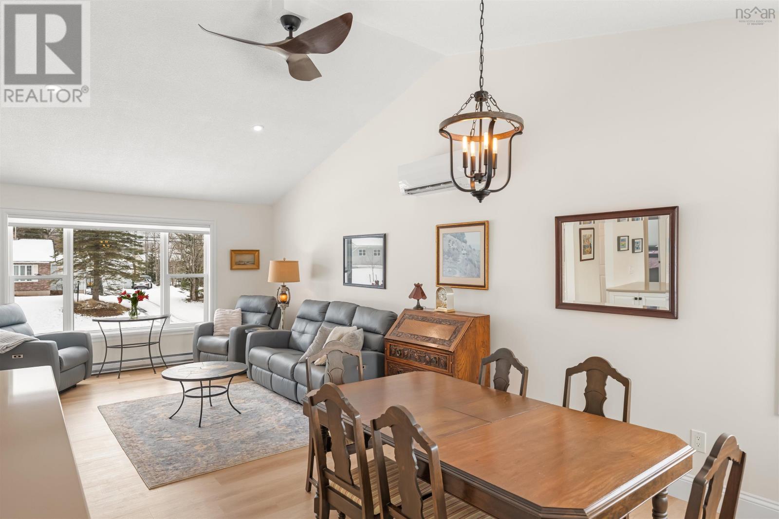 Property 16 of 49 of 149 Coldstream Drive