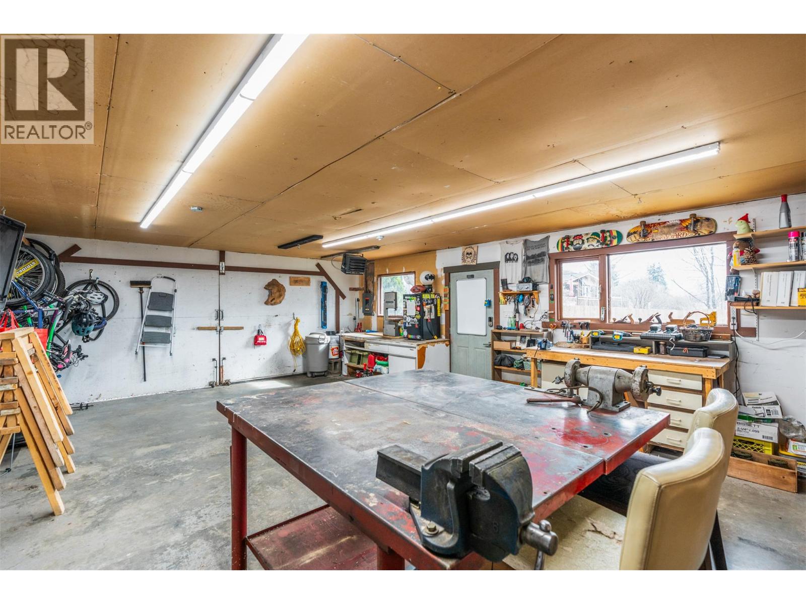 6670 L & A Road, Vernon